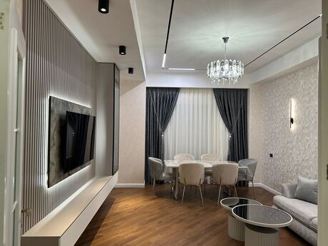 3-room apartment for rent, 140 m², Ağ şəhər: 2 400 ₼/mo 5