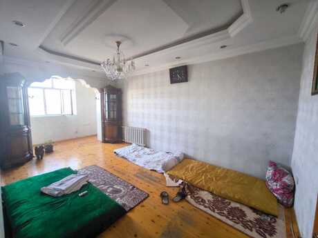 3 otaqlı köhnə tikili - Köhnə Günəşli q. - 85 m²