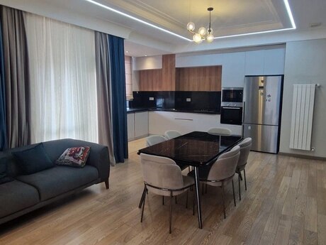Elan №6279266 - Bakı, 28 May m., 3 otaqlı, 110 m², 6/14 mərtəbə