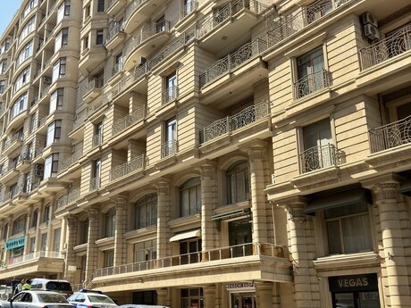 İçəri Şəhərdə 3 otaqlı yeni tikili mənzil satılır, 115 m², 575 000 AZN, şəkil 5 / 12