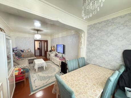 2 otaqlı köhnə tikili - Xalqlar Dostluğu m. - 55 m²