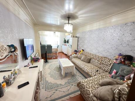 Elan №6279291 - Bakı, Xalqlar Dostluğu m., 2 otaqlı, 55 m², 5/5 mərtəbə