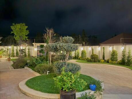6 otaqlı həyət evi/bağ evi - Bilgəh q. - 560 m²