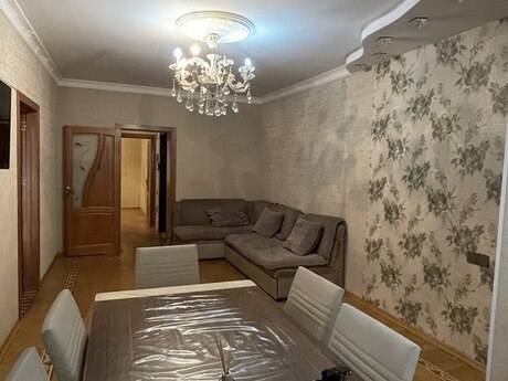 2 otaqlı mənzil, 47 m², 28 May: 245 000 ₼ 2