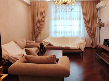 5-комнатная квартира, 226 м², Elmlər Akademiyası: 535 000 ₼ 4