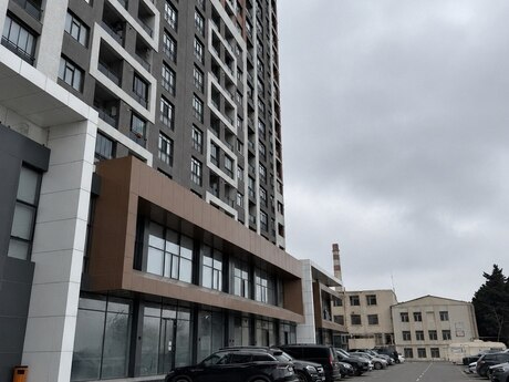 4-комн. новостройка - м. 8 ноября - 137 м²