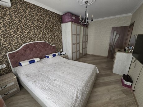 Объявление №6279556 - Баку, м. Иншаатчылар, 4-комн., 120 м², 4/9 этаж