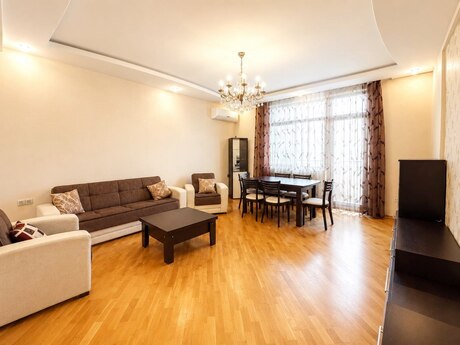 Elan №6279574 - Bakı, Elmlər Akademiyası m., 3 otaqlı, 145 m², 17/20 mərtəbə