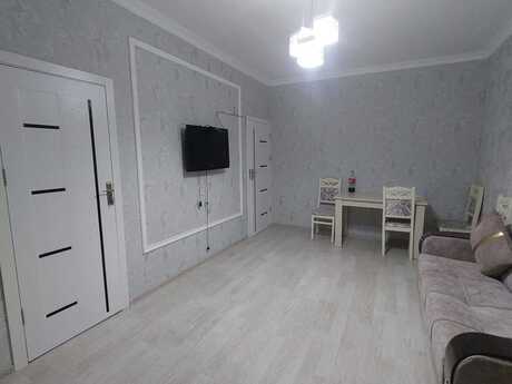 Elan №6279586 - Bakı, 8 Noyabr m., 2 otaqlı, 45 m², 1/5 mərtəbə