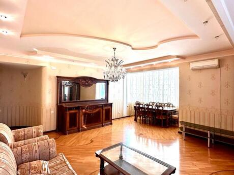 4 otaqlı mənzil, 196 m², Elmlər Akademiyası: 570 000 ₼ 3