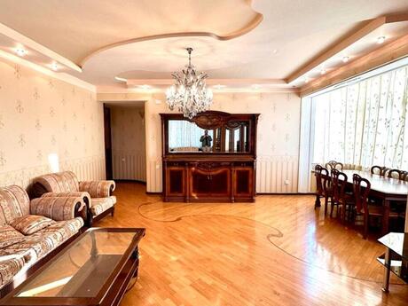 Elan №6279633 - Bakı, Elmlər Akademiyası m., 4 otaqlı, 195.5 m², 9/18 mərtəbə