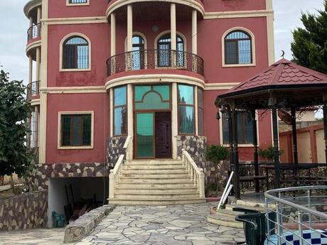 7 otaqlı həyət evi/bağ evi - Görədil q. - 300 m²