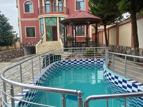7 otaqlı həyət evi/bağ evi - Görədil q. - 300 m²