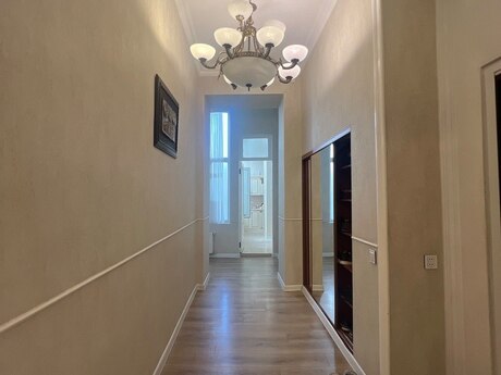 Kirayə 4 otaqlı mənzil, 135 m², Nəsimi: 3 000 ₼/ay 3