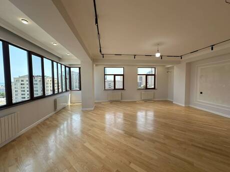 4 otaqlı yeni tikili - Şah İsmayıl Xətai m. - 211 m²