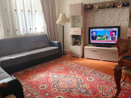 Elan №6279920 - Bakı, 28 May m., 3 otaqlı, 110 m², 2/3 mərtəbə