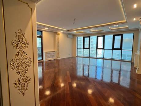 3 otaqlı yeni tikili - Şah İsmayıl Xətai m. - 215 m²