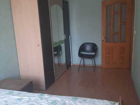 2 otaqlı köhnə tikili - Memar Əcəmi m. - 45 m²