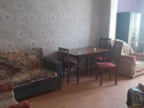 Elan №6280032 - Bakı, Memar Əcəmi m., 2 otaqlı, 45 m², 3/5 mərtəbə