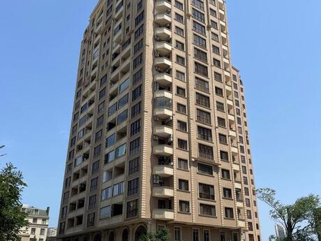 Elan №6280131 - Bakı, 28 May m., 4 otaqlı, 175 m², 5/17 mərtəbə