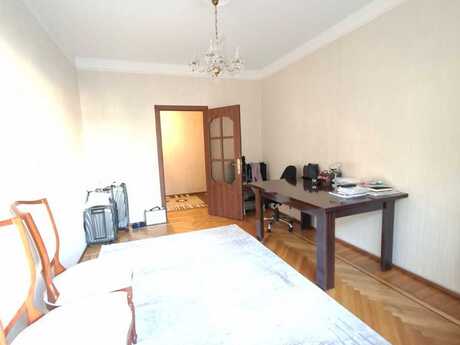 5 otaqlı köhnə tikili - Nərimanov r. - 120 m²