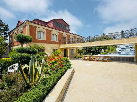7 otaqlı həyət evi, 450 m², Mərdəkan: 1 350 000 ₼ 2