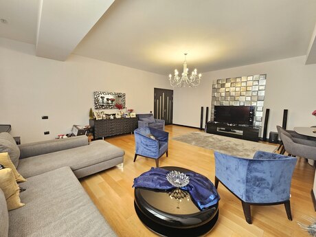 3 otaqlı mənzil, 135 m², Nizami: 455 000 ₼ 3