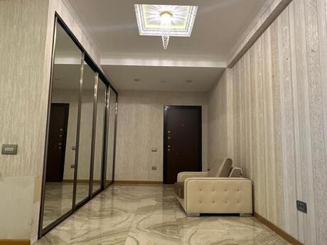 Kirayə 3 otaqlı mənzil, 215 m², Şah İsmayıl Xətai: 3 000 ₼/ay 5