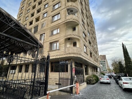 Elan №6280358 - Bakı, Şah İsmayıl Xətai m., 3 otaqlı, 160 m², 6/10 mərtəbə
