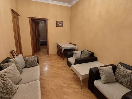 Объявление №6280580 - Баку, м. Низами, 2-комн., 70 м², 4/5 этаж