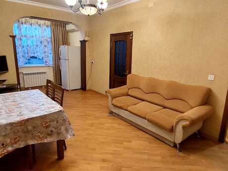 Elan №6280568 - Bakı, Nəsimi m., 2 otaqlı, 44 m², 3/5 mərtəbə