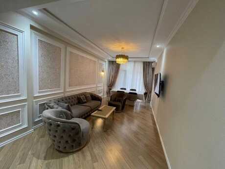 Elan №6280651 - Bakı, Gənclik m., 2 otaqlı, 117 m², 6/17 mərtəbə
