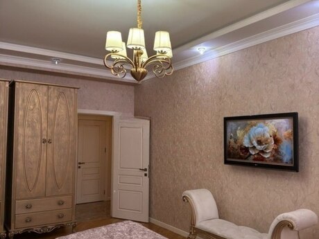3-room apartment, 132 m², Nəsimi: 380 000 ₼ 4