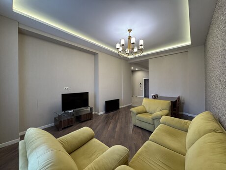 Elan №6280754 - Bakı, 28 May m., 2 otaqlı, 110 m², 7/17 mərtəbə