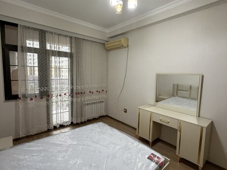 1-room apartment for rent, 48 m², 28 May: 620 ₼/mo 5