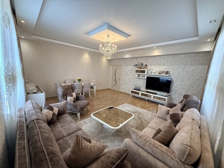 Elan №6280785 - Bakı, Xalqlar Dostluğu m., 3 otaqlı, 135 m², 14/17 mərtəbə