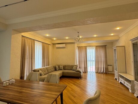 Elan №6280941 - Bakı, Şah İsmayıl Xətai m., 3 otaqlı, 127 m², 18/20 mərtəbə