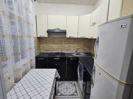2 otaqlı köhnə tikili - Memar Əcəmi m. - 50 m²