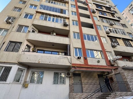 Elan №6281115 - Bakı, Xalqlar Dostluğu m., 4 otaqlı, 140 m², 15/18 mərtəbə