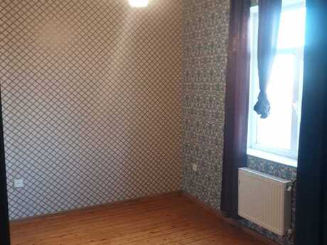 4 otaqlı həyət evi/bağ evi - Biləcəri q. - 110 m²