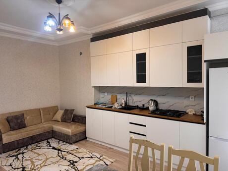 3 otaqlı yeni tikili - Sumqayıt - 90 m²