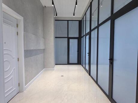 3 otaqlı ofis - Ağ şəhər q. - 95 m²