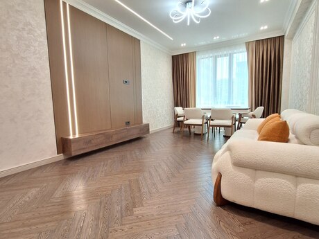3-комнатная квартира, 140 м², Nəsimi: 524 999 ₼ 3