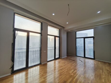 4 otaqlı yeni tikili - Nəriman Nərimanov m. - 147 m²