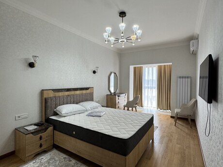 Kirayə 2 otaqlı mənzil, 70 m², BCR Khatai: 1 200 ₼/ay 5