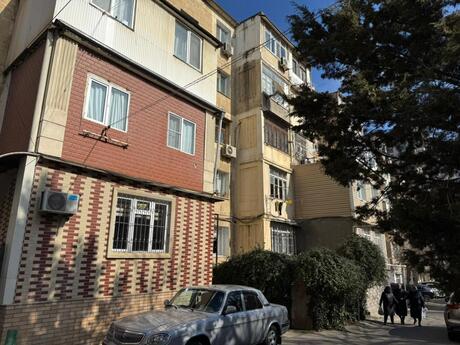 2 otaqlı köhnə tikili - İnşaatçılar m. - 48 m²
