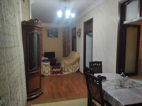 Elan №6281497 - Bakı, Zabrat q., 3 otaqlı, 70 m²