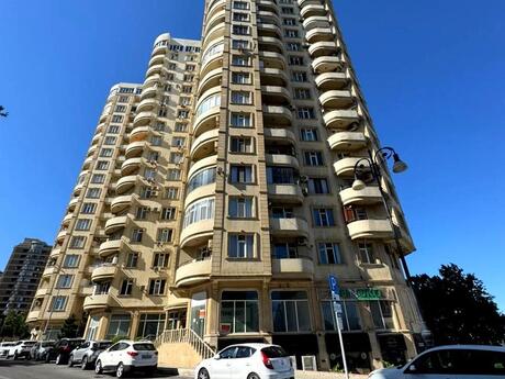 5-комн. новостройка - м. Элмляр Академиясы - 290 м²