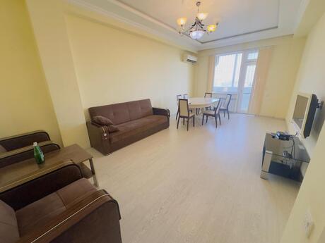Объявление №6281715 - Баку, м. Кара Караев, 3-комн., 110 м², 16/16 этаж