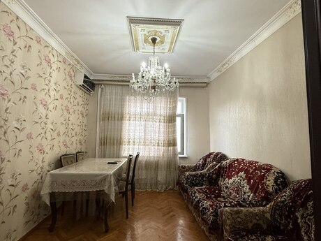 3 otaqlı köhnə tikili - Yeni Yasamal q. - 100 m²